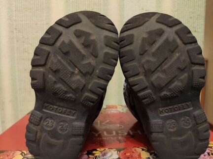 Сапоги детские на осень-весну