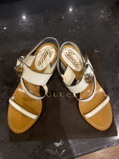 Босоножки Gucci 35 размер