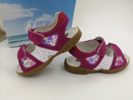 Новые босоножки Naturino, 30