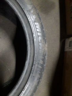 Шина michelin 295/35R21