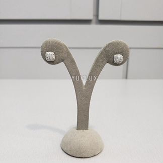Новые золотые серьги 0.9 ct