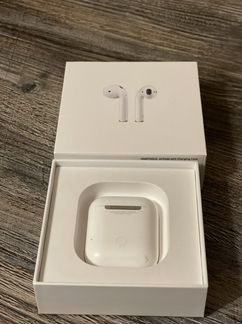 AirPods