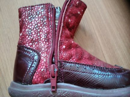 Сапожки для девочки р23