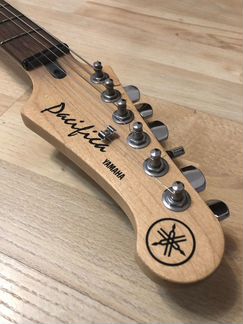 Электрогитара Yamaha Pacifica 112J