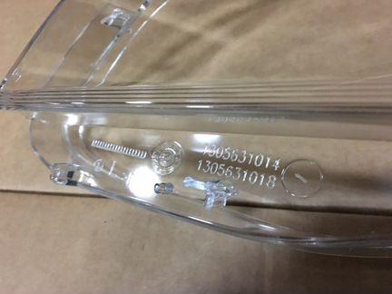 Стекло фары Mercedes C204 Рестайлинг