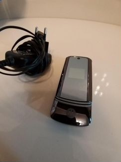 Оригинальная Motorola KRZr-K1 (бордо / черная) б/у
