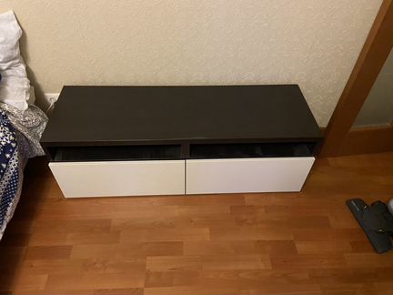 Комод чёрный, с белыми ящиками