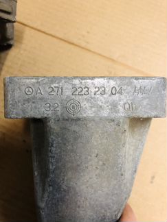 Кронштейн двигателя Mercedes w212,w207,w204.м271