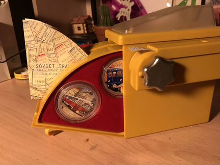 Серебряные монеты 