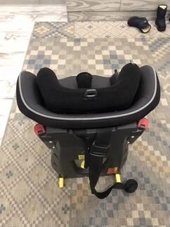 Автокресло(9-18кг) Peg-Perego Viaggio 1 Dou-Fix TT