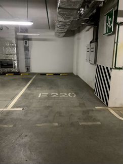 Машиноместо, 22 м²
