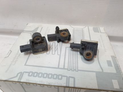 Датчик удара Mercedes Benz A1668210151