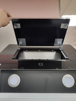 Вытяжка новая