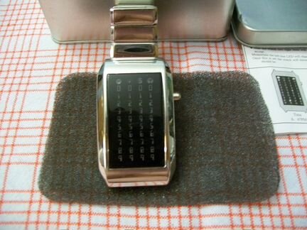 Часы наручные светодиодные