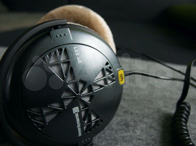beyerdynamic dt 831