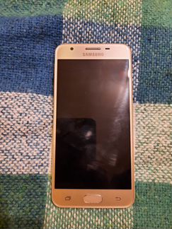 Телефон Samsung galaxy j5 prime