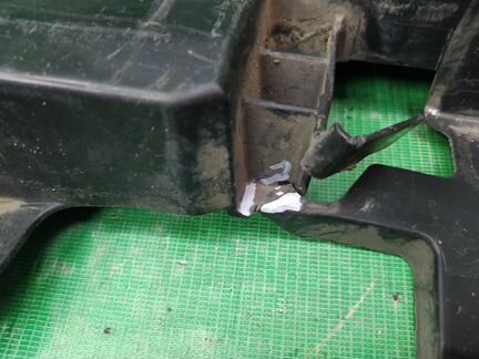 Пыльник бампера Toyota Camry V70 2018