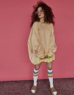 Ищу свитер monochrome