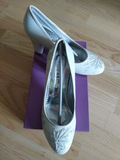 Туфли б/у р.38-39