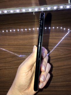 Телефон iPhone 7 256Gb