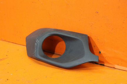 Окантовка птф левая Mitsubishi Pajero Sport 3