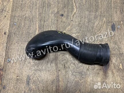Патрубок воздушный на двс X18XE1 на Opel Astra G