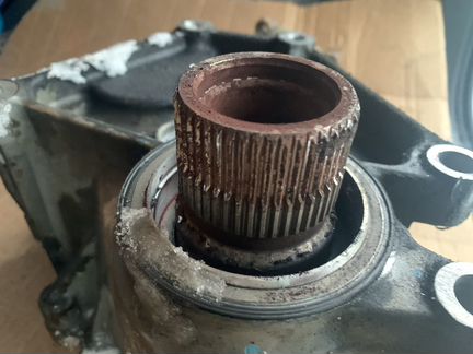 Продаю раздатку на Mazda CX-9 (не исправная)