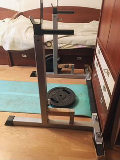 Стойка и скамья для штанги