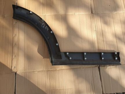 Накладка молдинг двери задней левой discovery 3