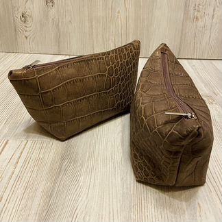 Кожаная косметичка