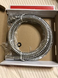 Душевой шланг