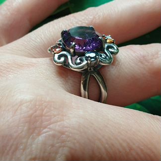 Серебряное кольцо с аметистом