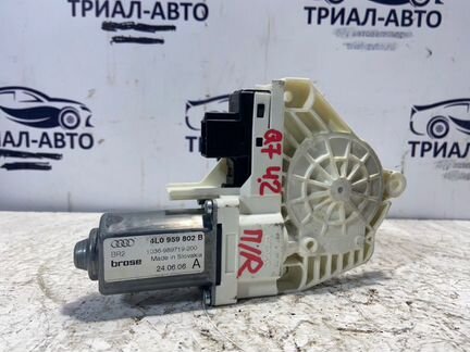 Мотор стеклоподъемника Audi Q7 4.2 FSI BAR 2009