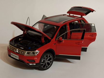 Volkswagen Tiguan 2019 Orange 1:18 Paudi