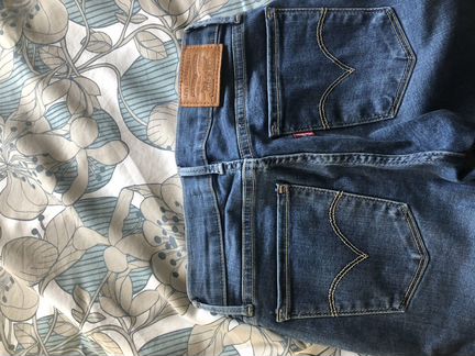 Джинсы женские levi s