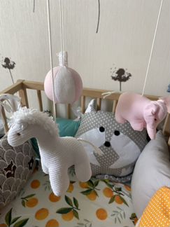 Музыкальный мобиль в детскую кроватку