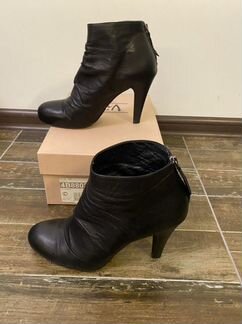 Ботильоны Vic (Италия), р. 37,5