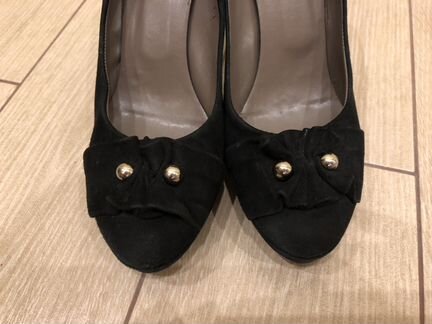 Замшевые туфли из Италии 38р-р