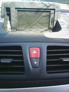 Штатная магнитола Рено Меган III