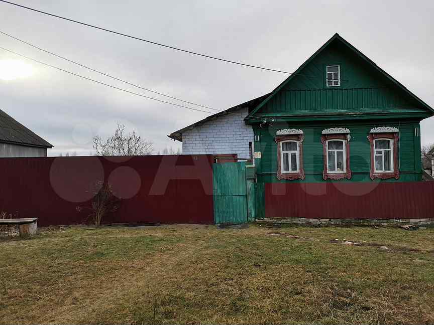 Авито новозыбков брянская область. Улица Некрасова Новозыбков дом 13. Ул Луговая в Новозыбкове. Дома Новозыбков ул.Федяева. Садовая 52 Новозыбков.
