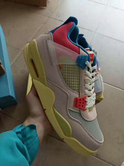 Air Jordan 4 Union Guava Ice