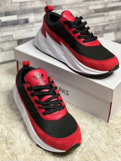 Кроссовки Adidas Sharks