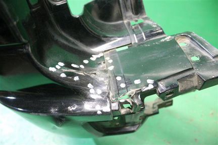 Бампер задний левый Mitsubishi Pajero 4 2006