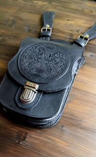 Набедренная мужская сумка