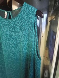 Платье с открытыми плечами 50 размер