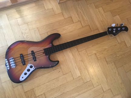 Bacchus Woodline-4 fretless