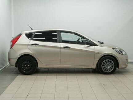 Hyundai Solaris 1.4 AT, 2012, 91 153 км