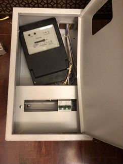 Металические Распределительные щиты сэт4