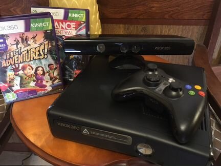 Xbox 380 4 гб + kinect + 2 игры