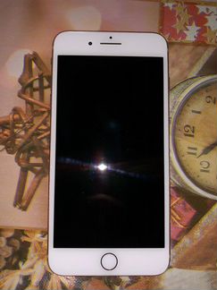 Телефон iPhone